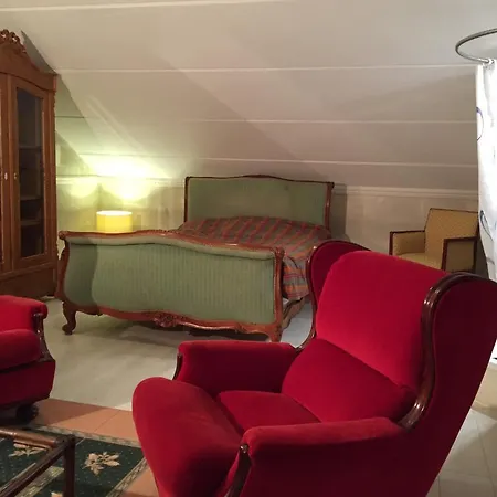La Petite France Farm stay