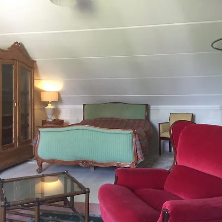 Farm stay La Petite France *